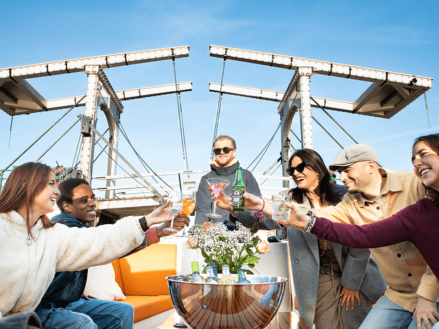 Lovely Cruises Private Boat Rental with a group and captain