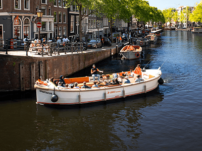 Lovely Cruises boat with people on a sunny day preview2a